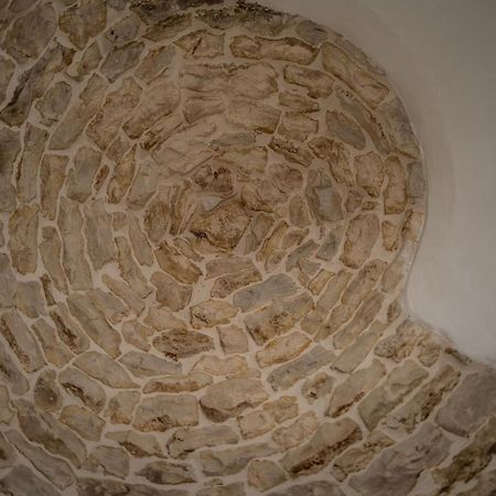 Trulli Holiday Deluxe & Wellness Alberobello Exterior foto