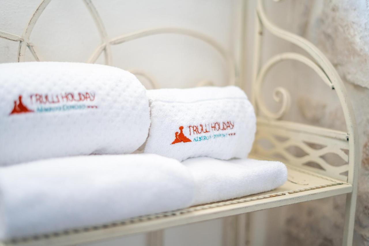 Trulli Holiday Deluxe & Wellness Alberobello Exterior foto